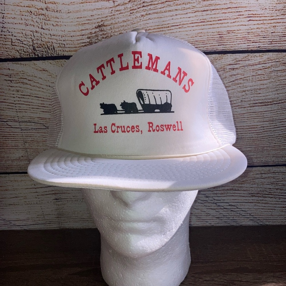 New Vintage Trucker Hat Cattleman’s In Las Cruces NM Cream & White